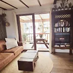 House Boat Studio With Waterfront Terrace